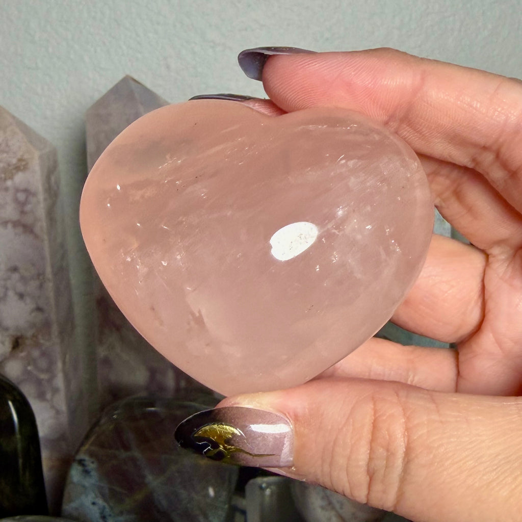 Rose Quartz Heart with asterism 22
