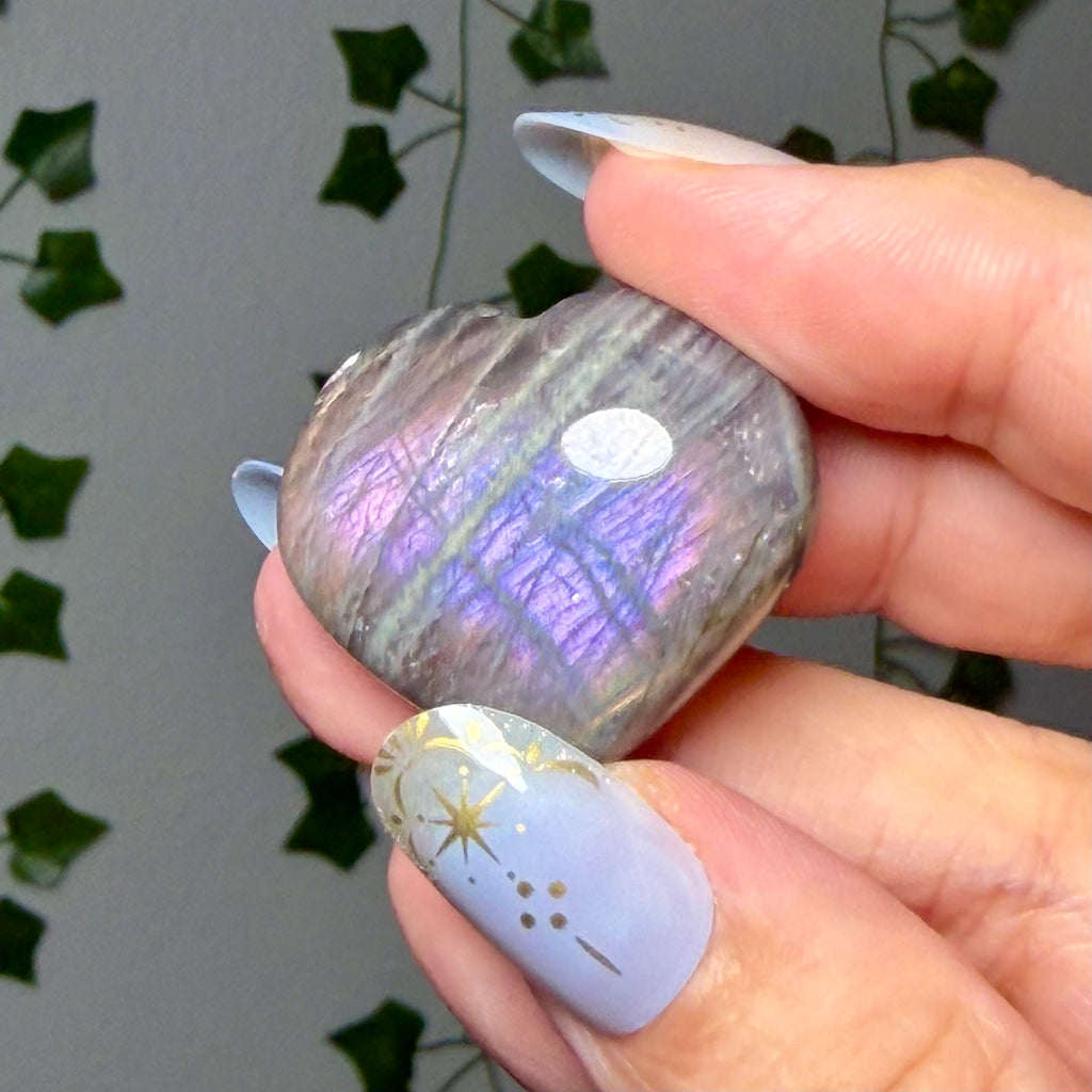Mini labradorite heart 6H
