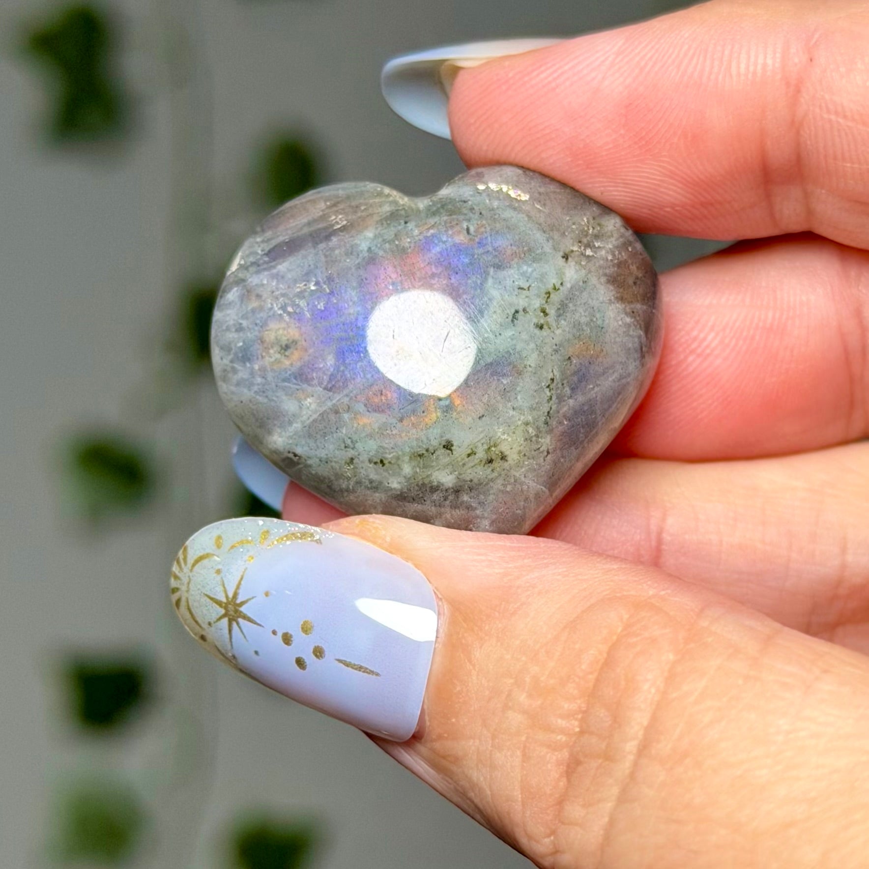 Mini labradorite heart 6A