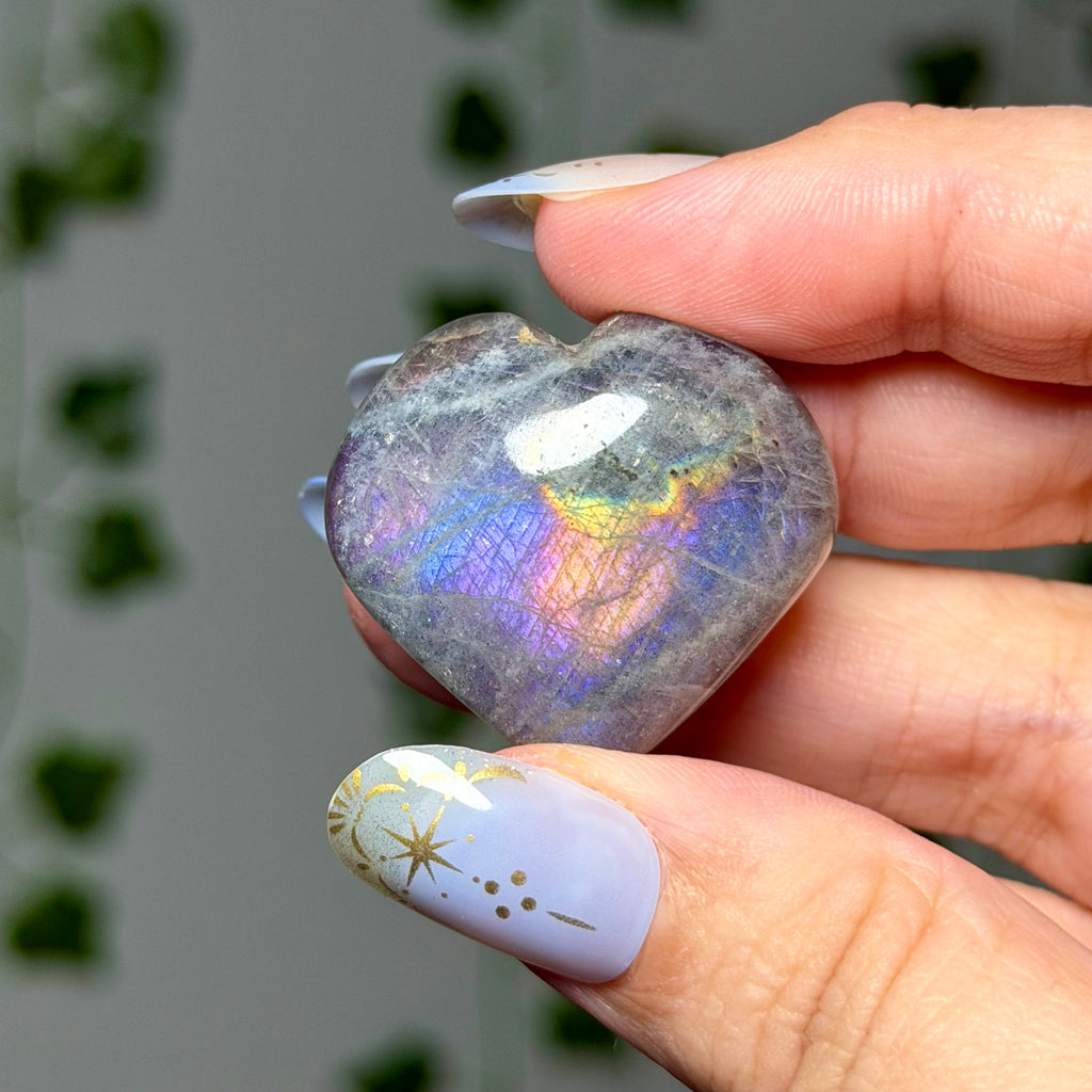 Mini labradorite hear 6C