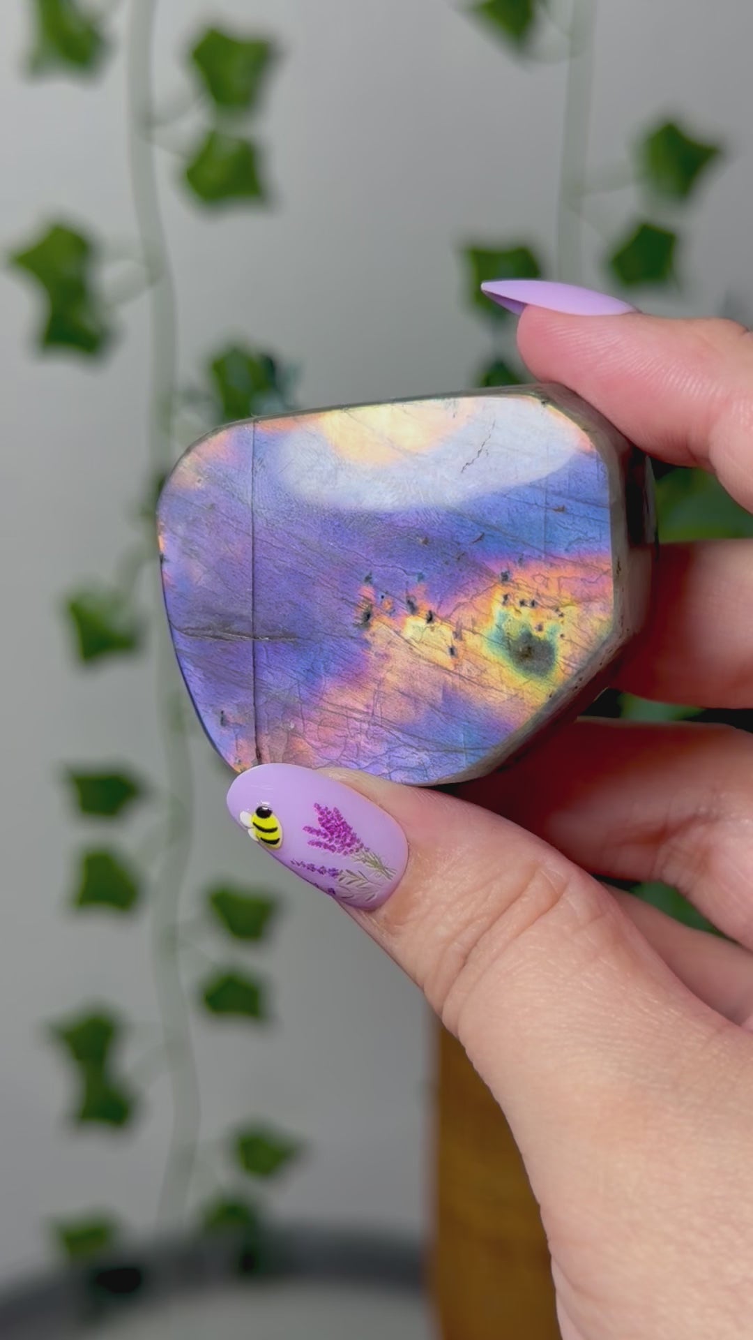 Rainbow Labradorite 14C
