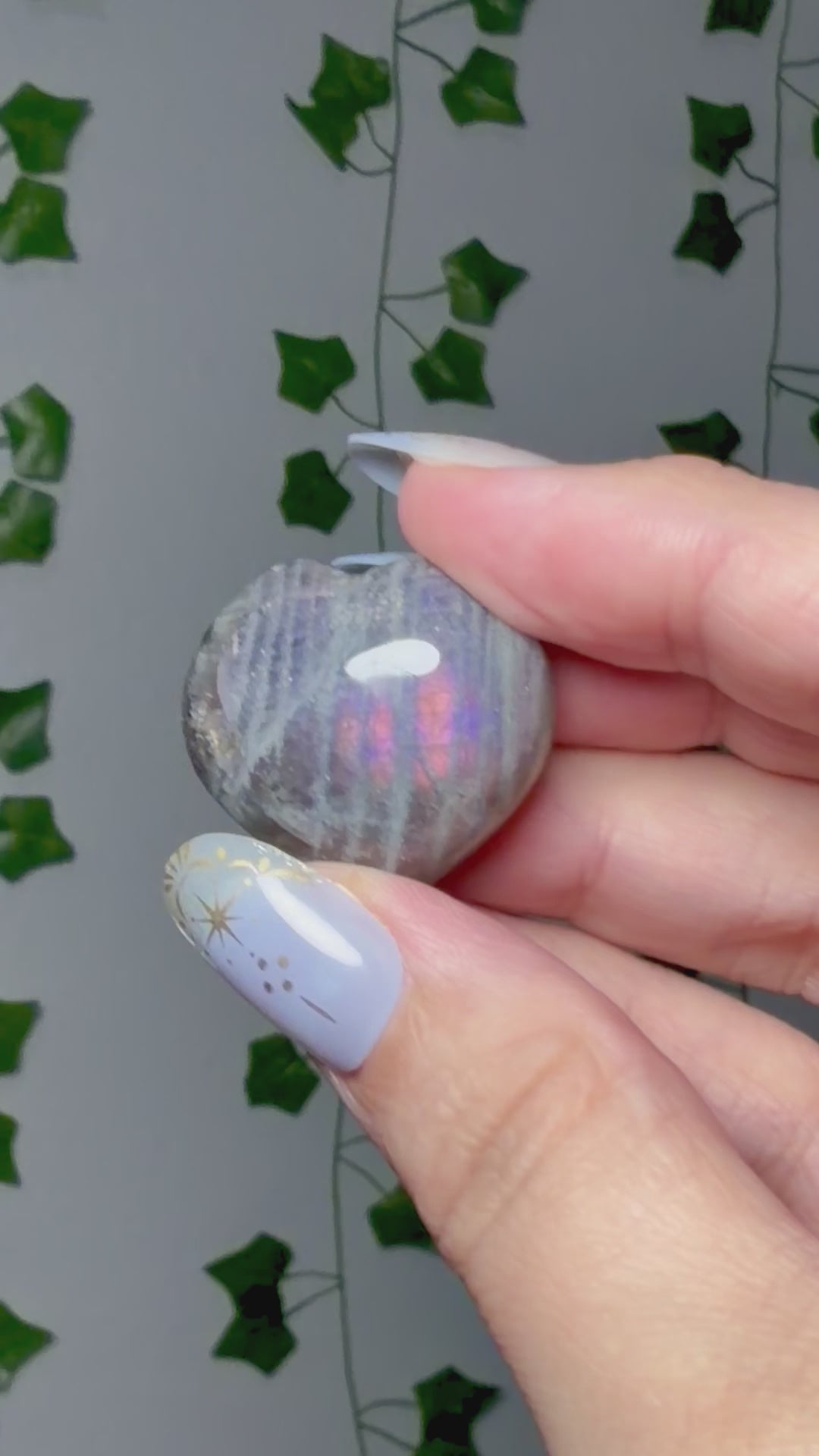 Mini labradorite heart 6F