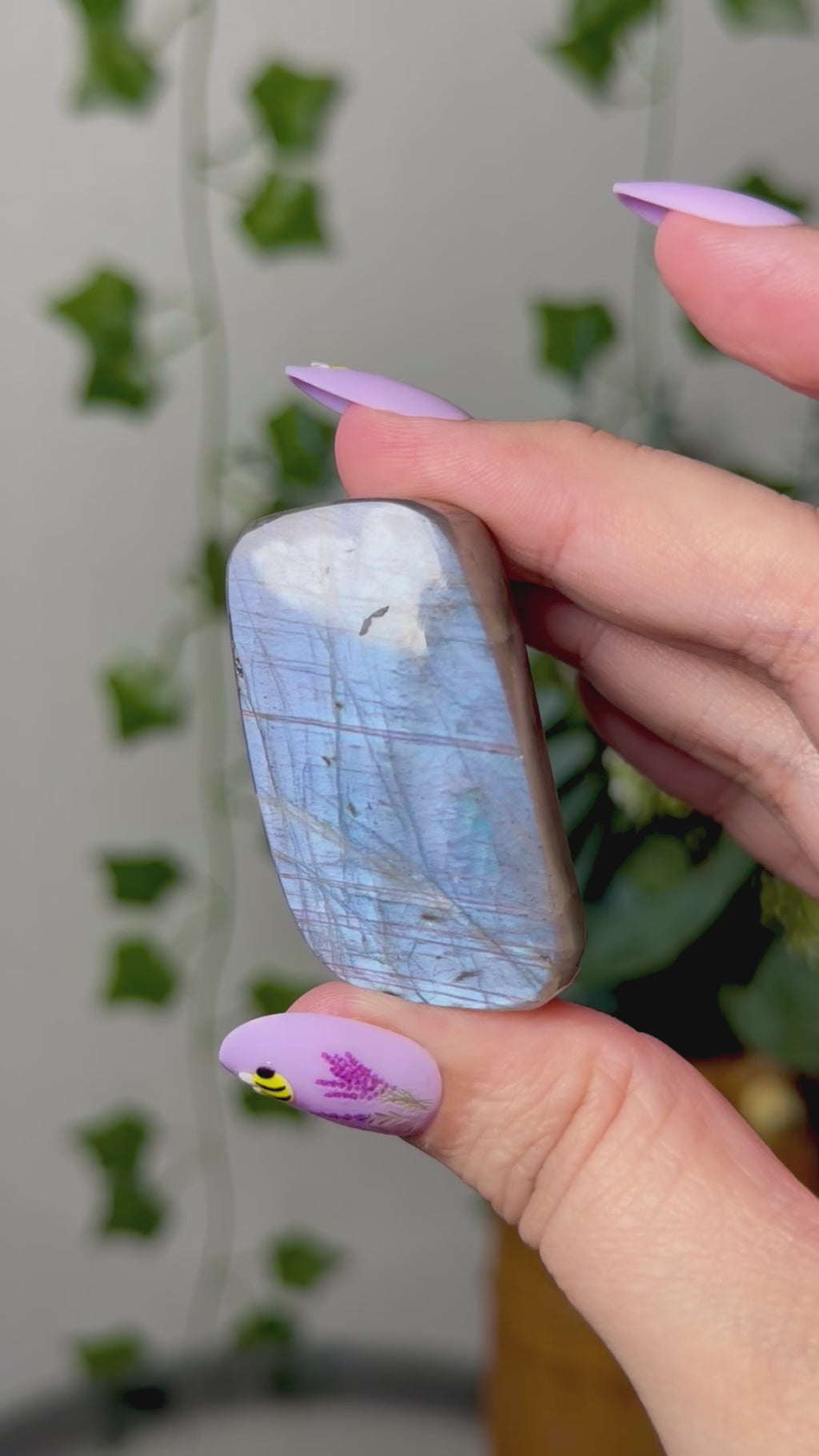 Light Blue Labradorite 8E