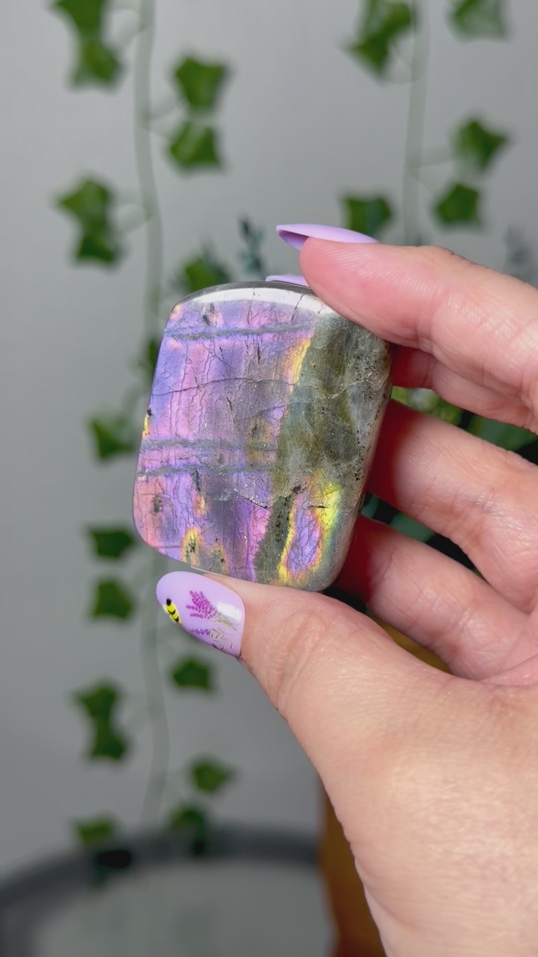 Pink Labradorite 10C