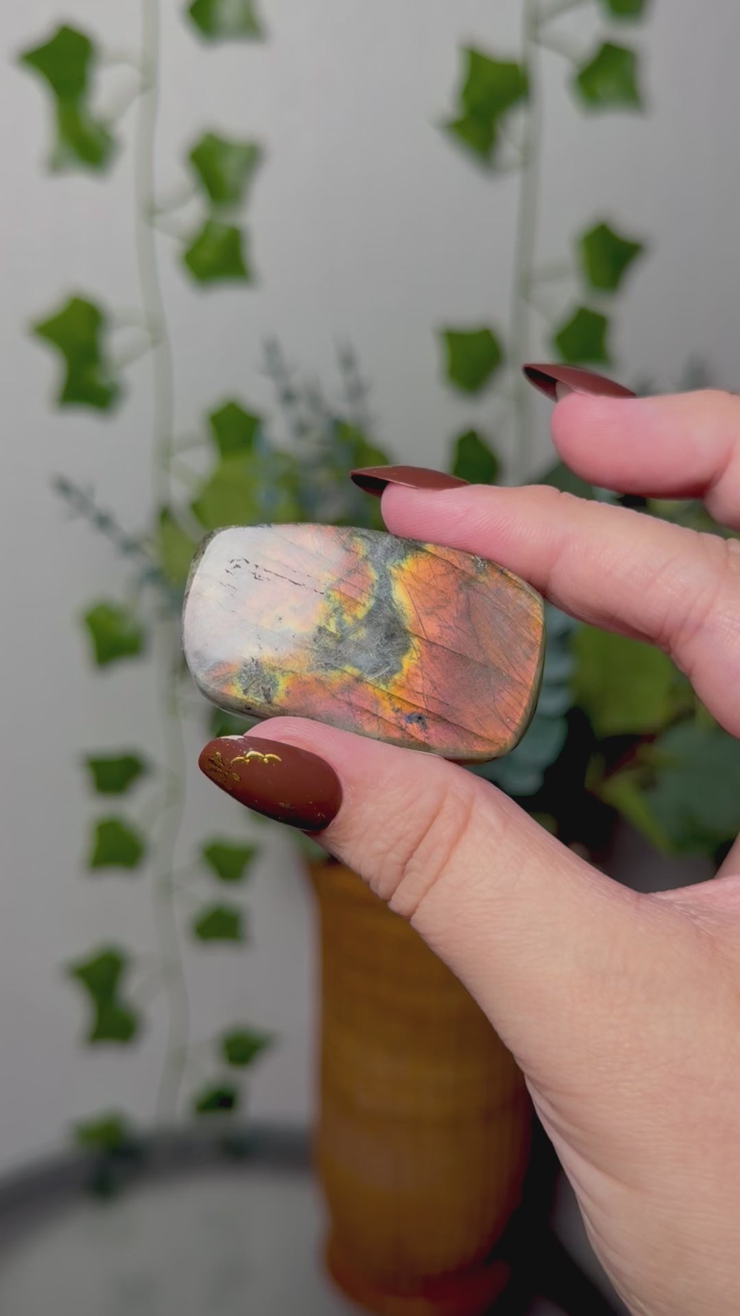 Orange Pink Labradorite 8R