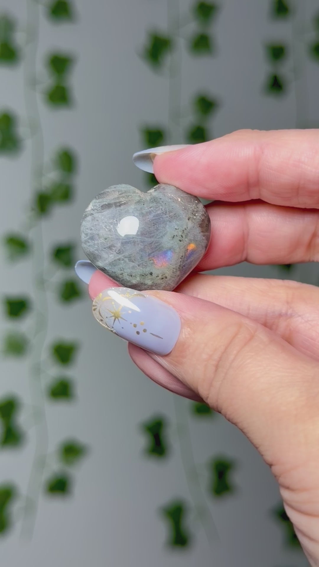 Mini labradorite heart 6A